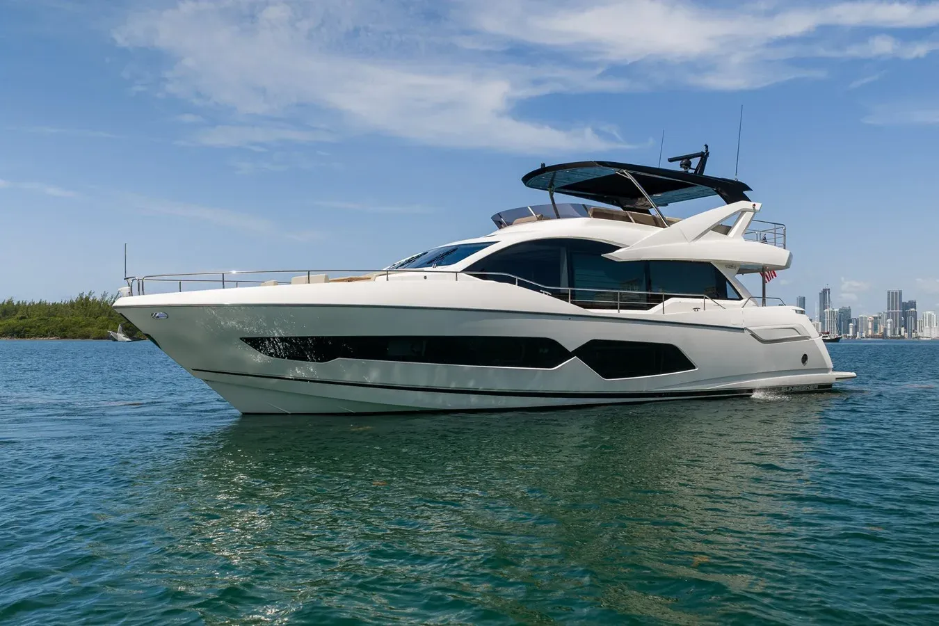 BAZINGA - Sunseeker yacht sale