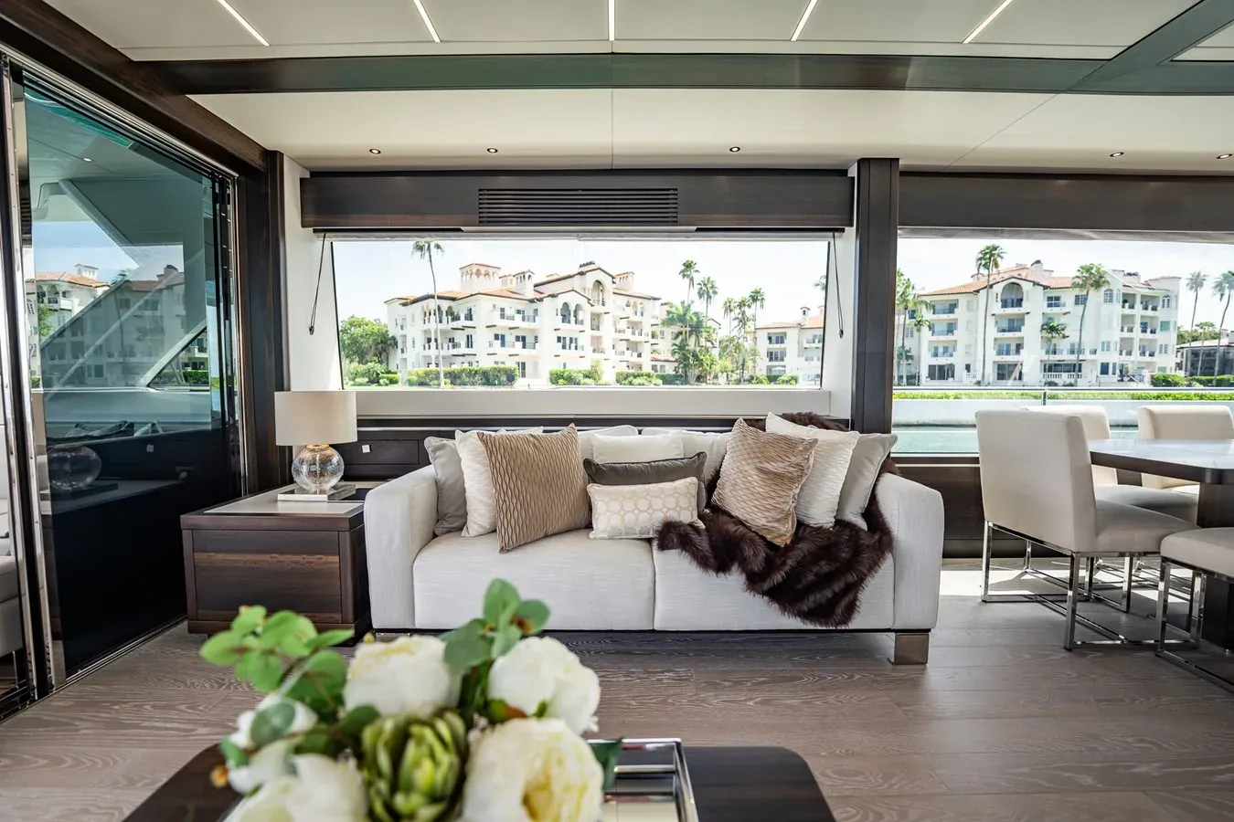 BAZINGA 76 Yacht price