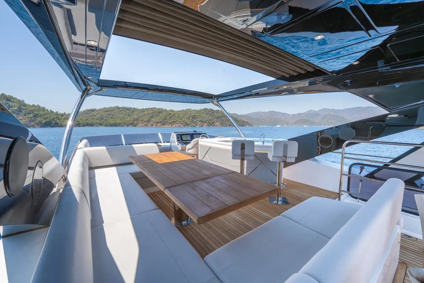 Naama - Sunseeker price