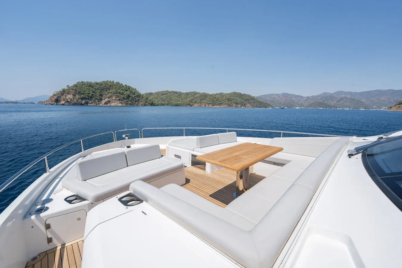 Naama - Sunseeker yacht sale