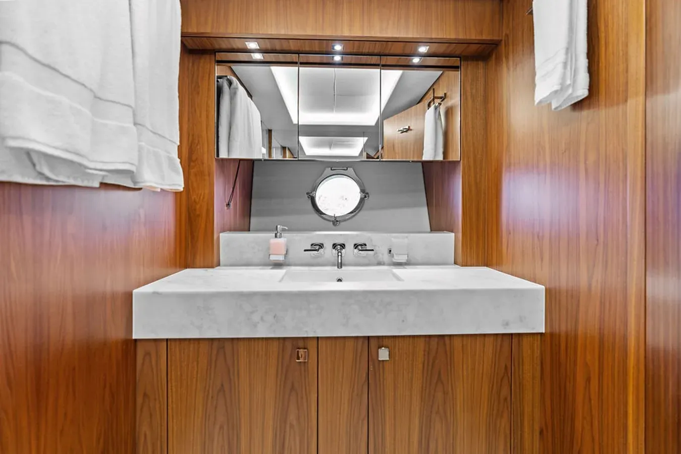 best yacht sales deals SEA ZAR 86 YACHT