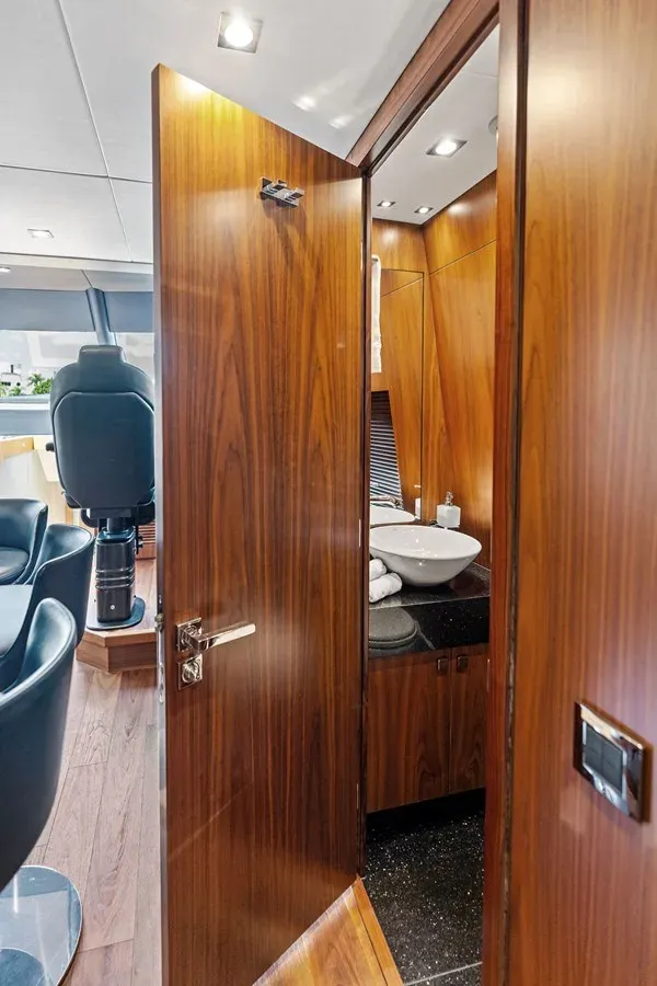 the best price on SEA ZAR - Sunseeker