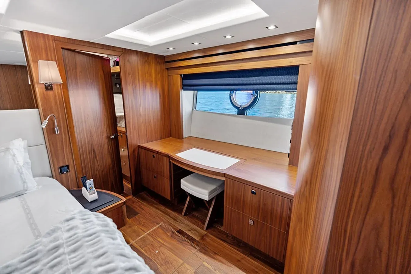 the best price on SEA ZAR