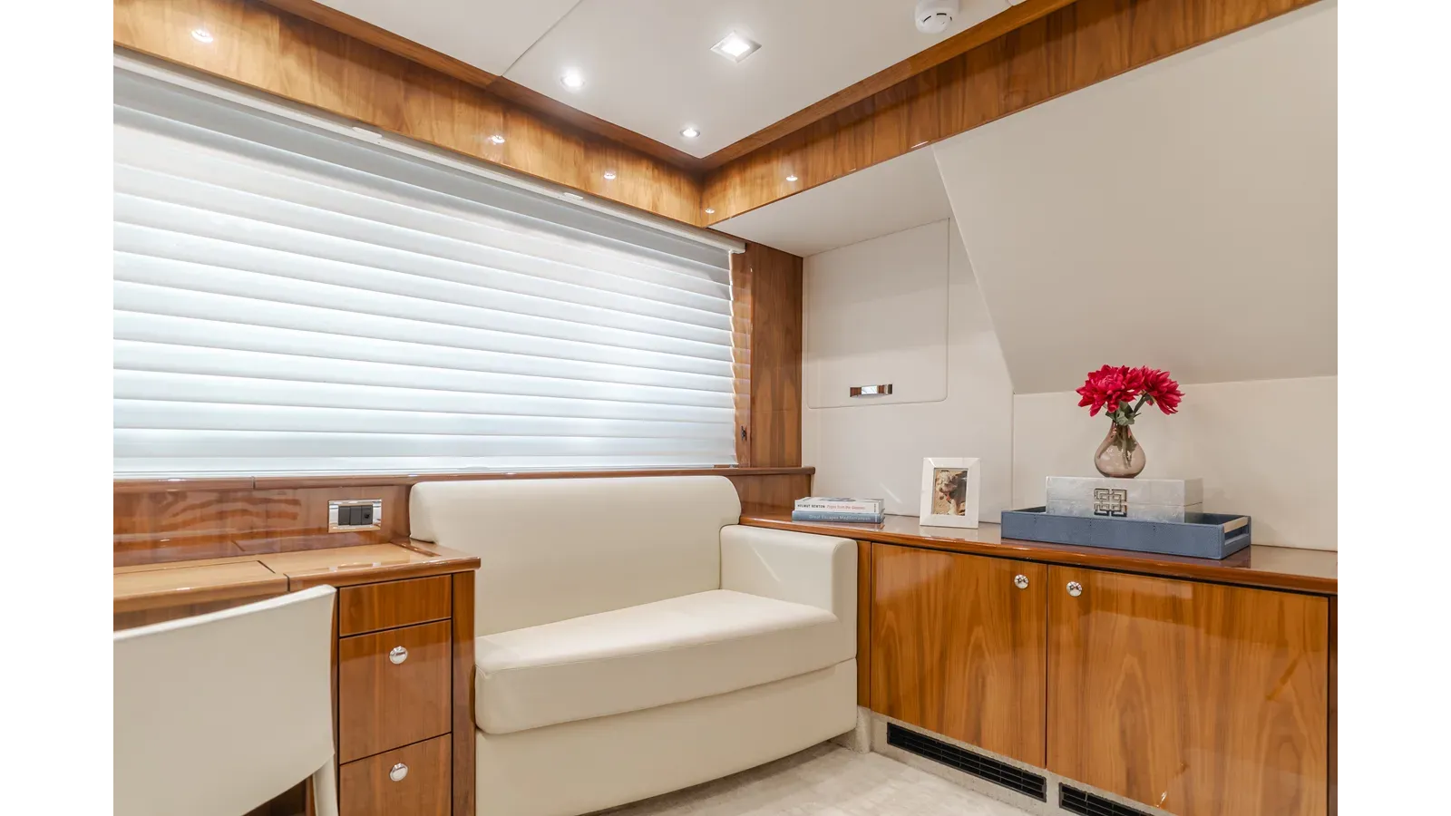 Buy a Indecent Proposal IV - Sunseeker at Shestakov Yacht Sales