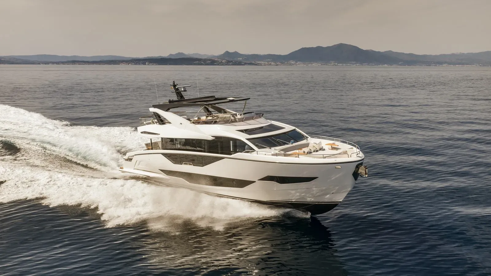 Buy a W OF JERSEY 88 at Shestakov Yacht Sales