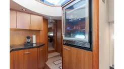 best yacht sales deals No Name Manhattan 60