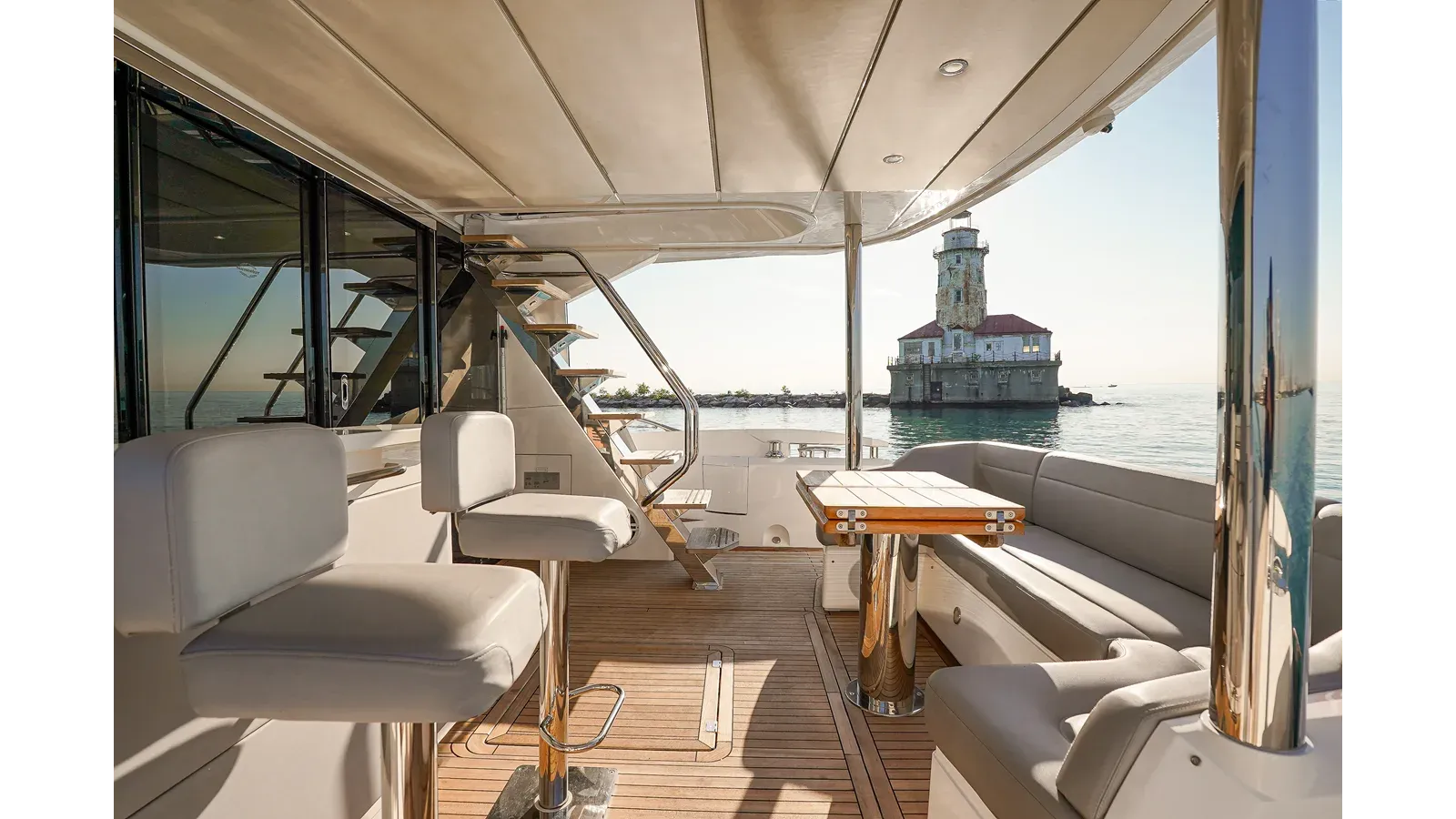 Купить LUCKY BET - Sunseeker