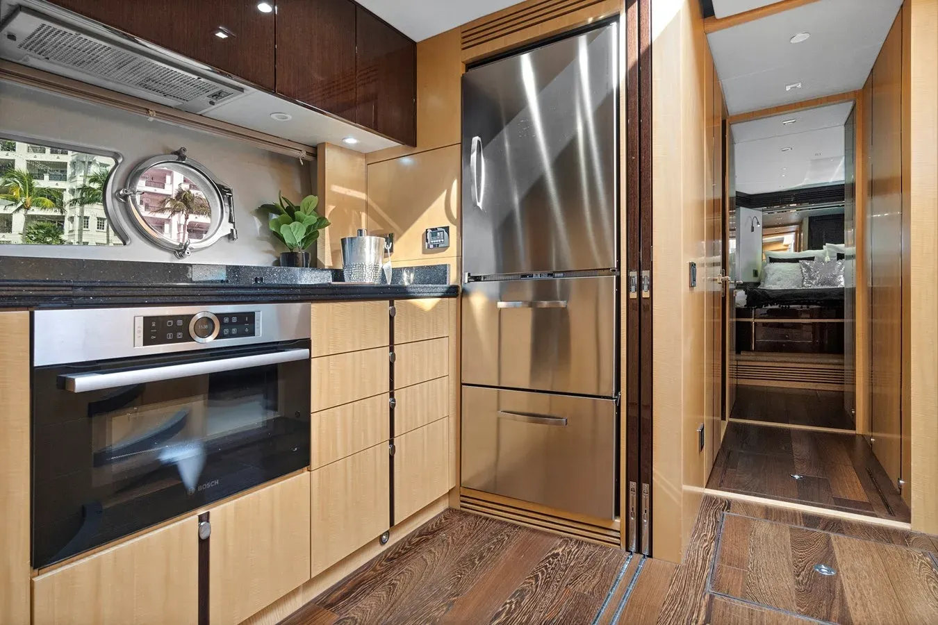 Buy a yacht El Rey 2016