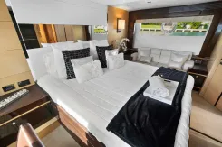 the best price on El Rey 2016