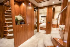 Купить яхту Marin - Sunseeker в Shestakov Yacht Sales