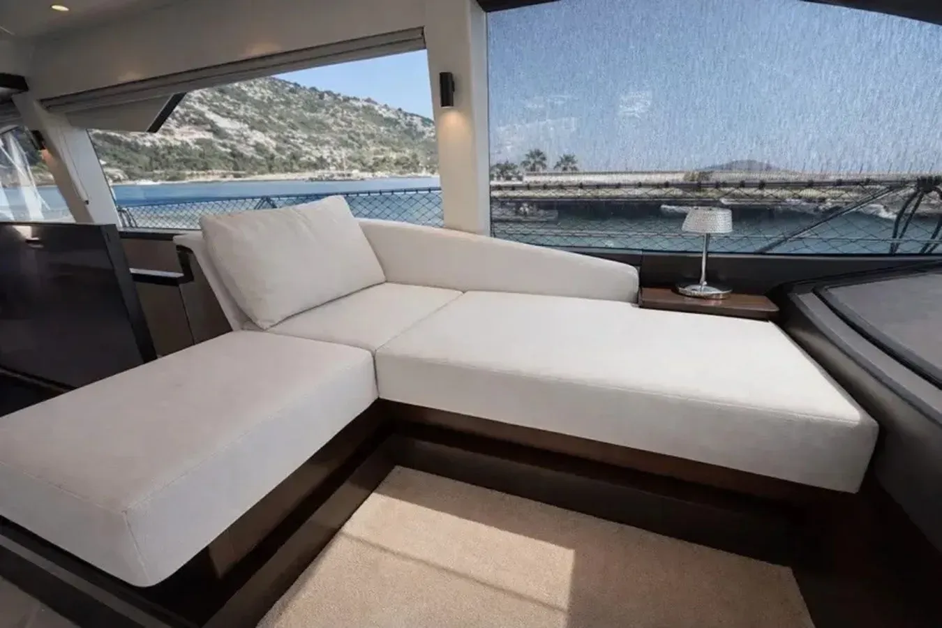 Buy a yacht Sunseeker Manhattan 68 69