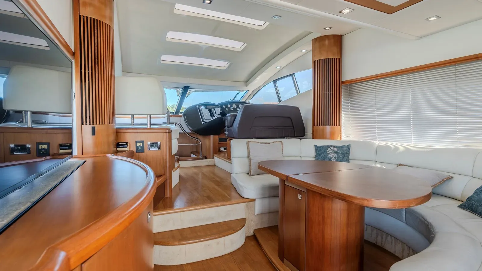 SILENIK III - Sunseeker