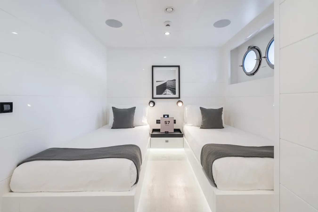 Лучшая цена на S7 - TANSU YACHTS