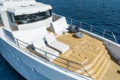 Купить яхту S7 в Shestakov Yacht Sales