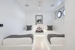 Лучшая цена на S7 - TANSU YACHTS