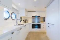 Купить яхту S7 в Shestakov Yacht Sales