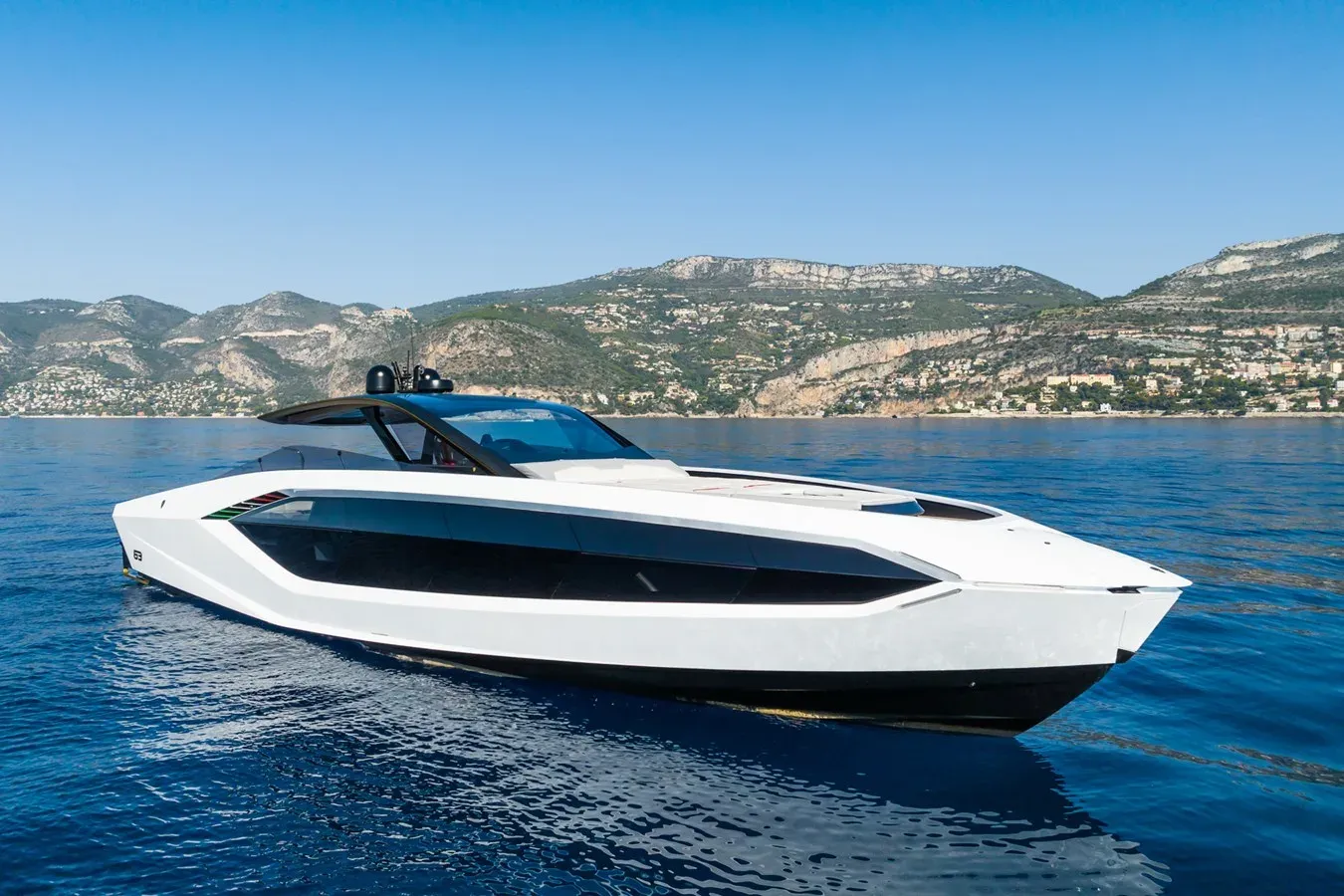 Buy a yacht BLADE Lamborghini 63