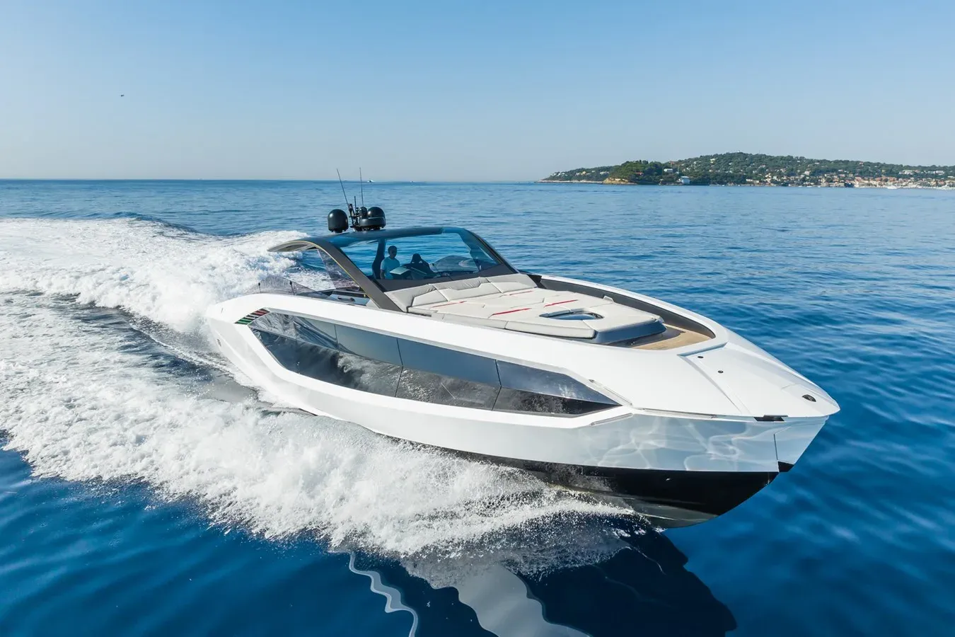 Buy a yacht BLADE 2022