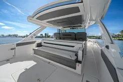 the best price on What the Hull 43 LS