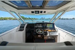 Buy a yacht What the Hull - Tiara