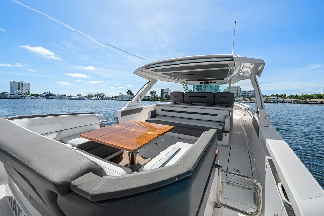 What the Hull 43 LS yacht sale