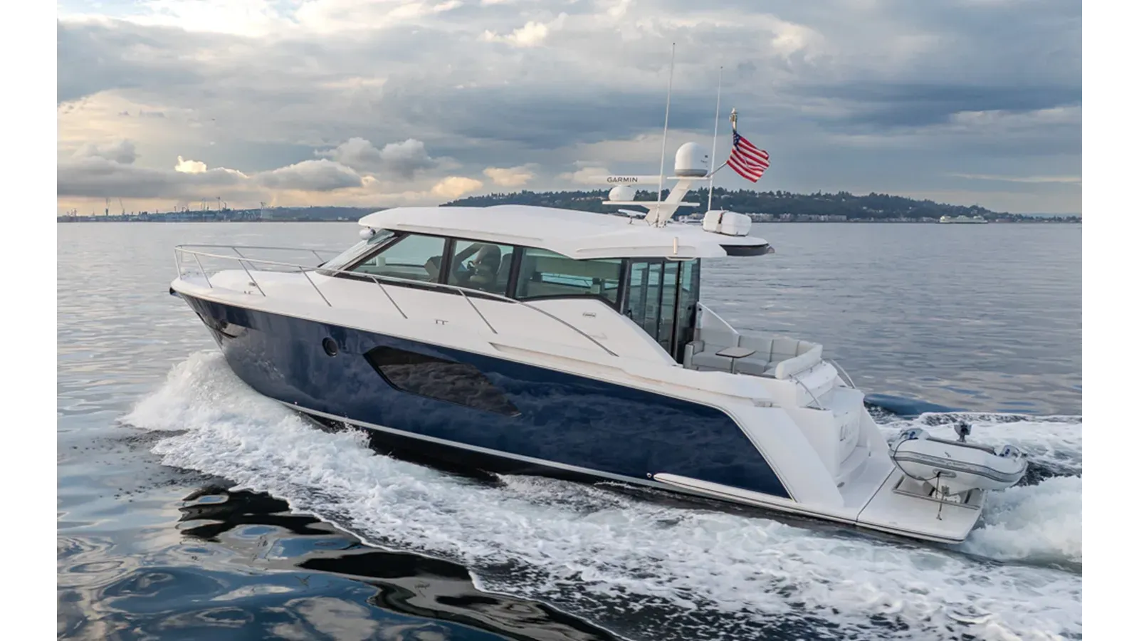 TIARA C49 COUPE - Tiara