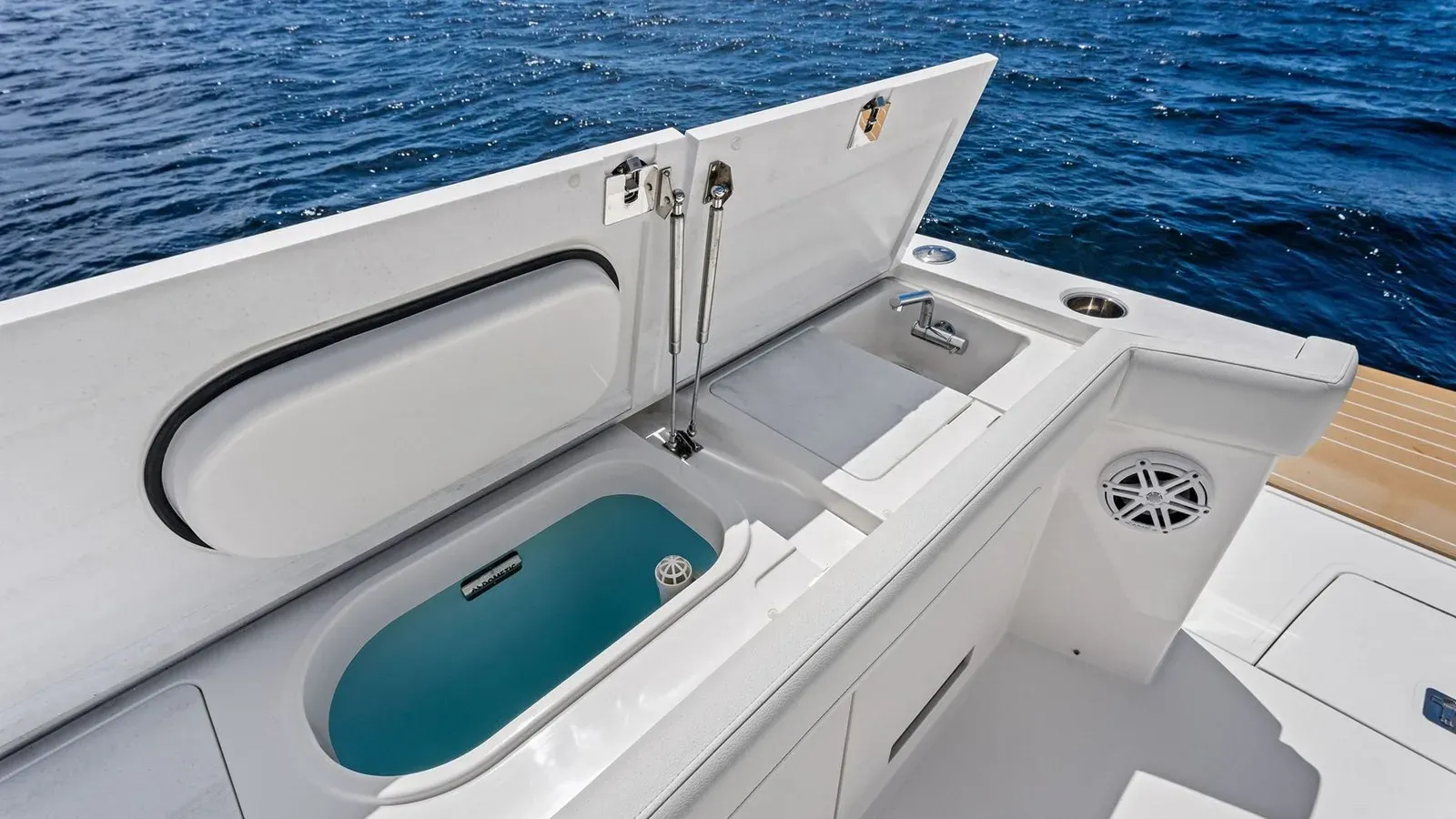 Лучшая цена на Galati Yacht Sales Trade 2025