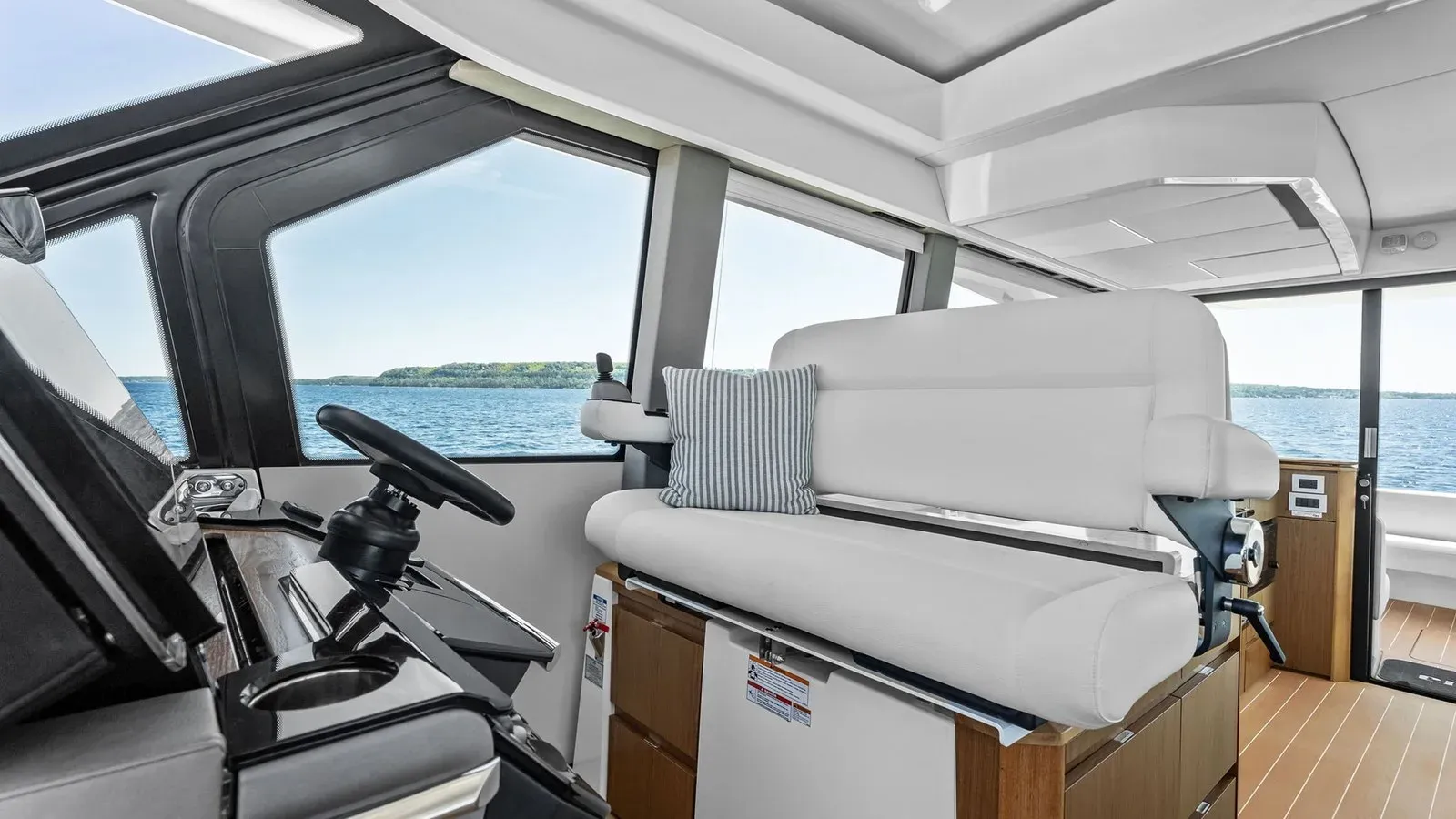 Стоимость яхты Galati Yacht Sales Trade