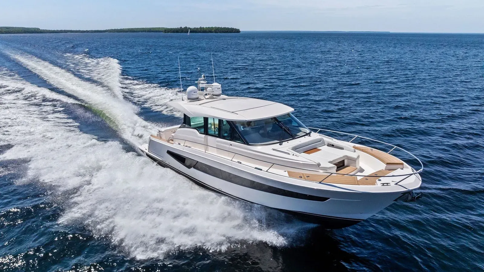 Купить яхту Galati Yacht Sales Trade 2025 в Shestakov Yacht Sales