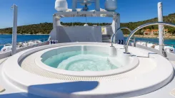 best yacht sales deals LA STELLA DEI MARI 2010