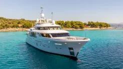 Buy a yacht LA STELLA DEI MARI 2010