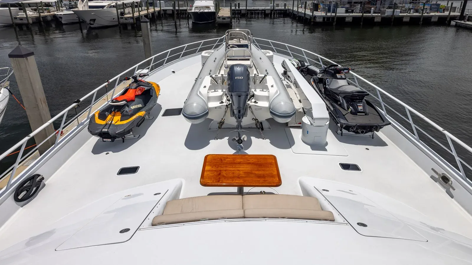 the best price on BAD COMPANY 144 Sport Fisherman