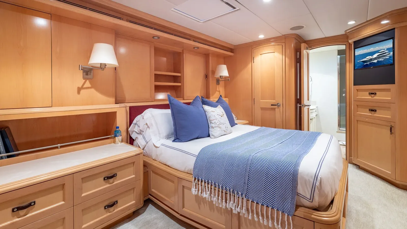 Buy a yacht BAD COMPANY 144