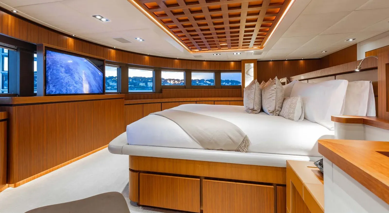 Buy a Champagne Seas - Trinity at Shestakov Yacht Sales
