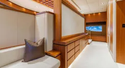 Buy a yacht Champagne Seas - Trinity