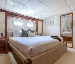 Buy a Champagne Seas at Shestakov Yacht Sales