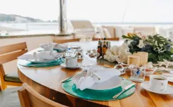 Champagne Seas yacht sale