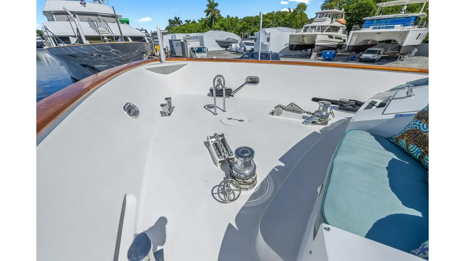 DIRT POOR - Trinity yacht sale