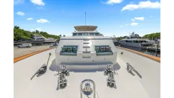 Buy a yacht DIRT POOR Raised Pilothouse