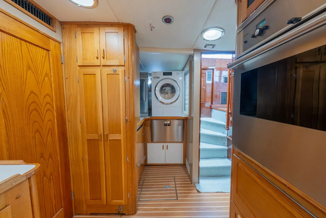 Buy a yacht PINTAIL - TRUMPY