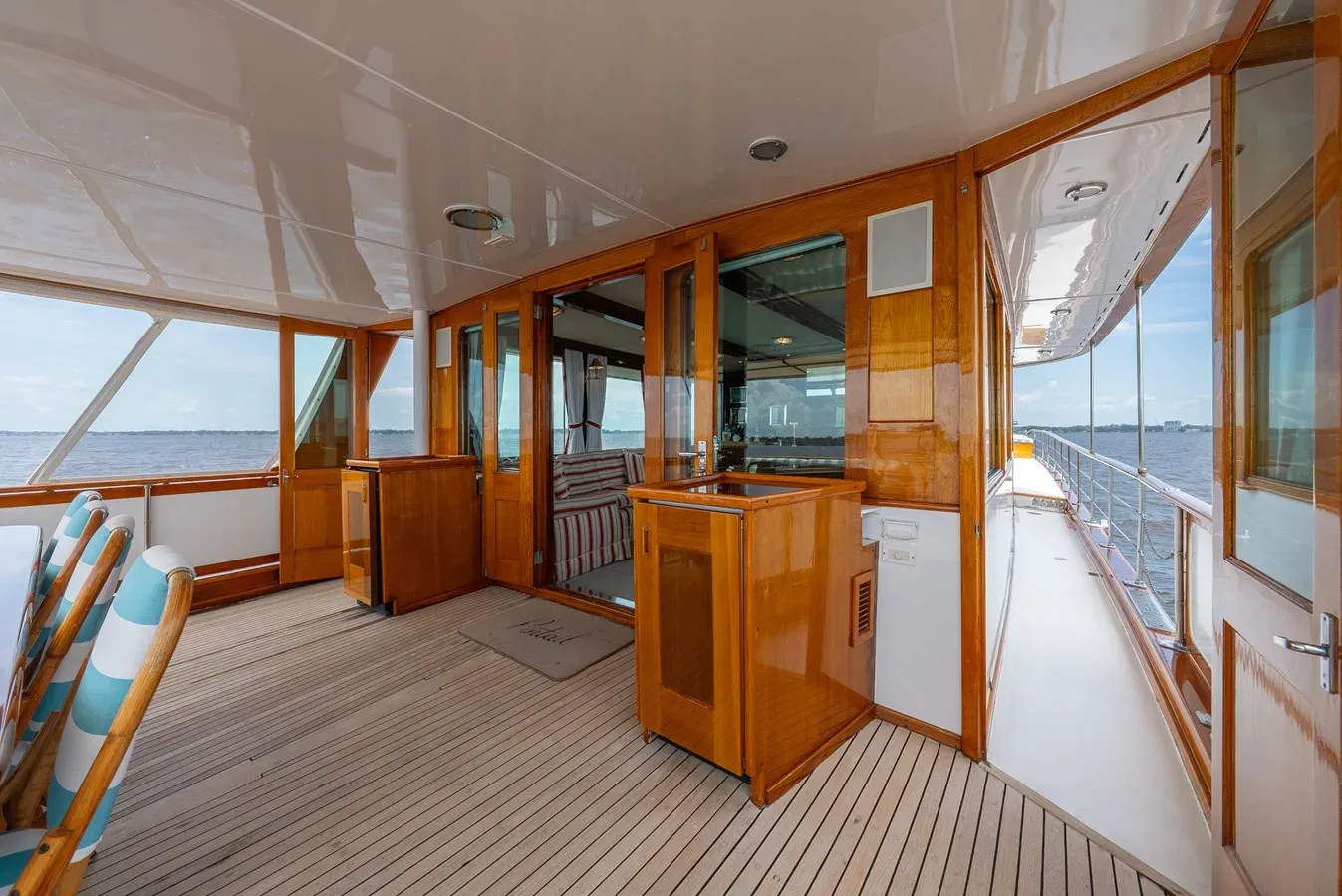 Buy a yacht PINTAIL - TRUMPY