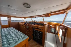 best yacht sales deals PINTAIL 84