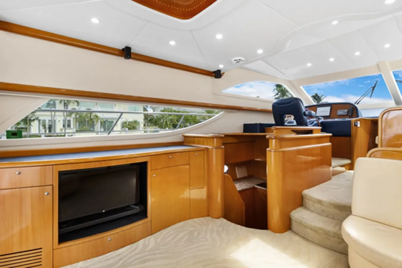 the best price on Liberty - UNIESSE