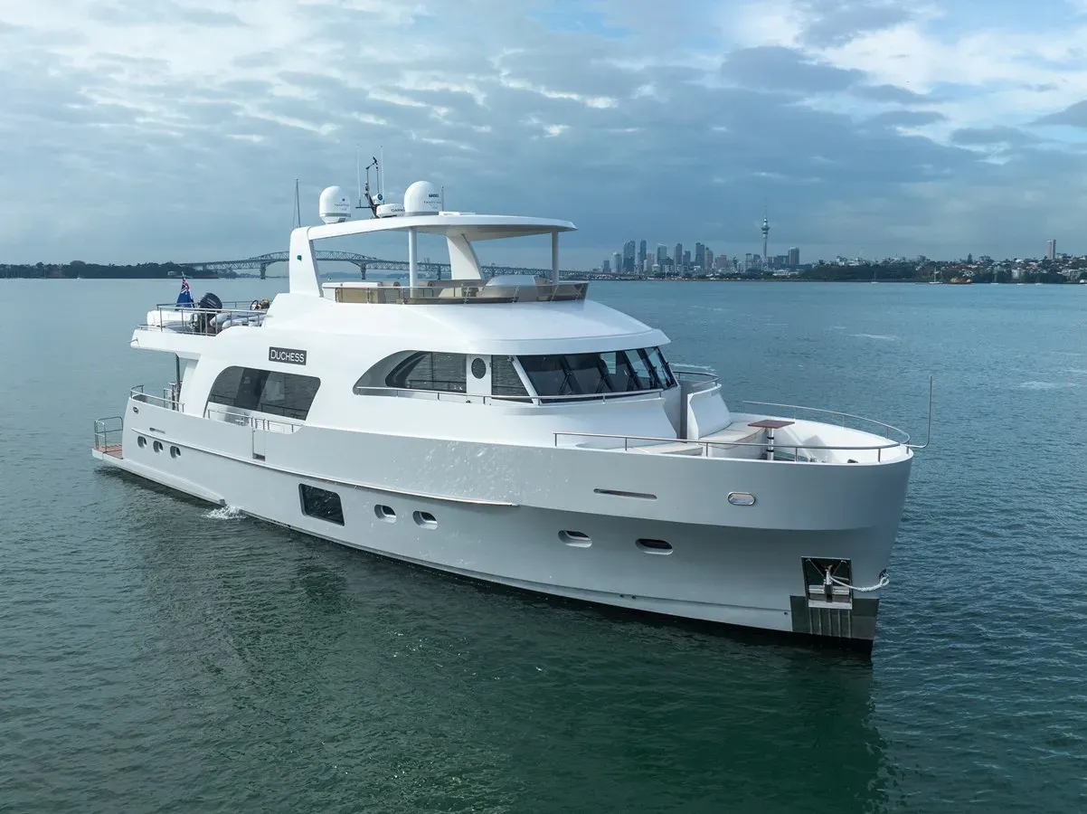 Купить яхту Dutchess 74 в Shestakov Yacht Sales