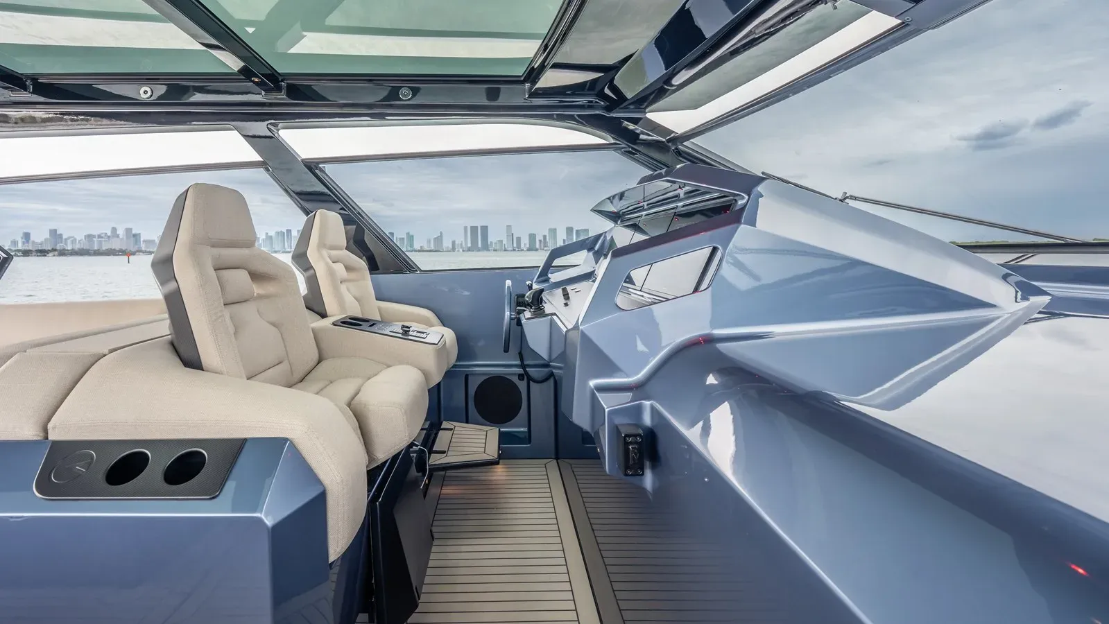 Купить яхту GOOD ENERGY - VANQUISH YACHTS в Shestakov Yacht Sales