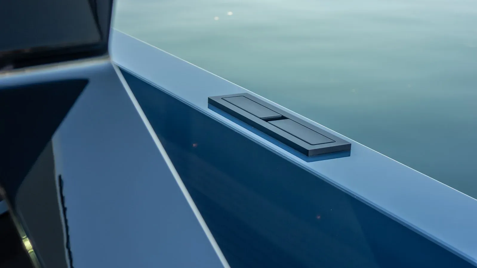 Лучшая цена на GOOD ENERGY - VANQUISH YACHTS