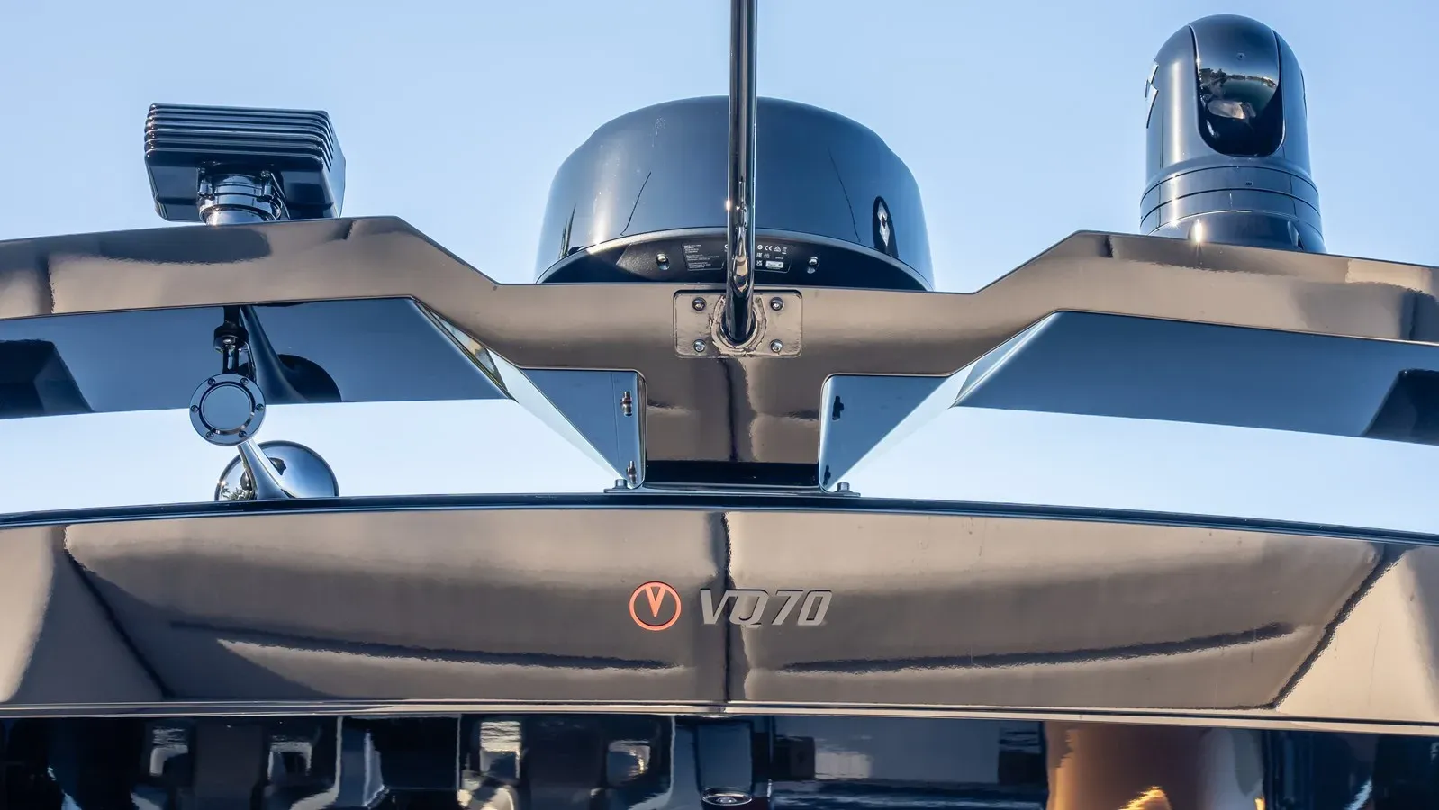 GOOD ENERGY - VANQUISH YACHTS