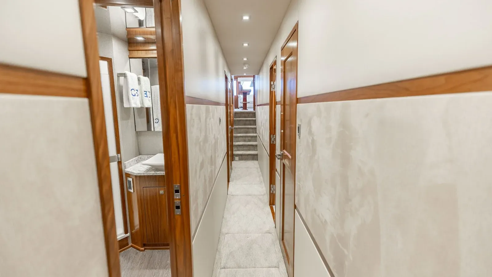 Buy a yacht CE - VIKING