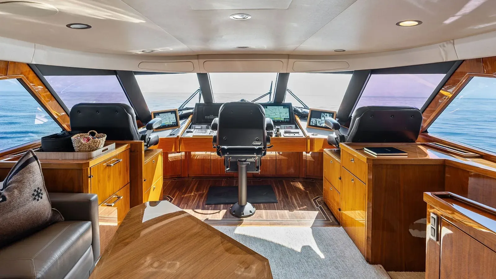 Buy a yacht Aussie Rules 80