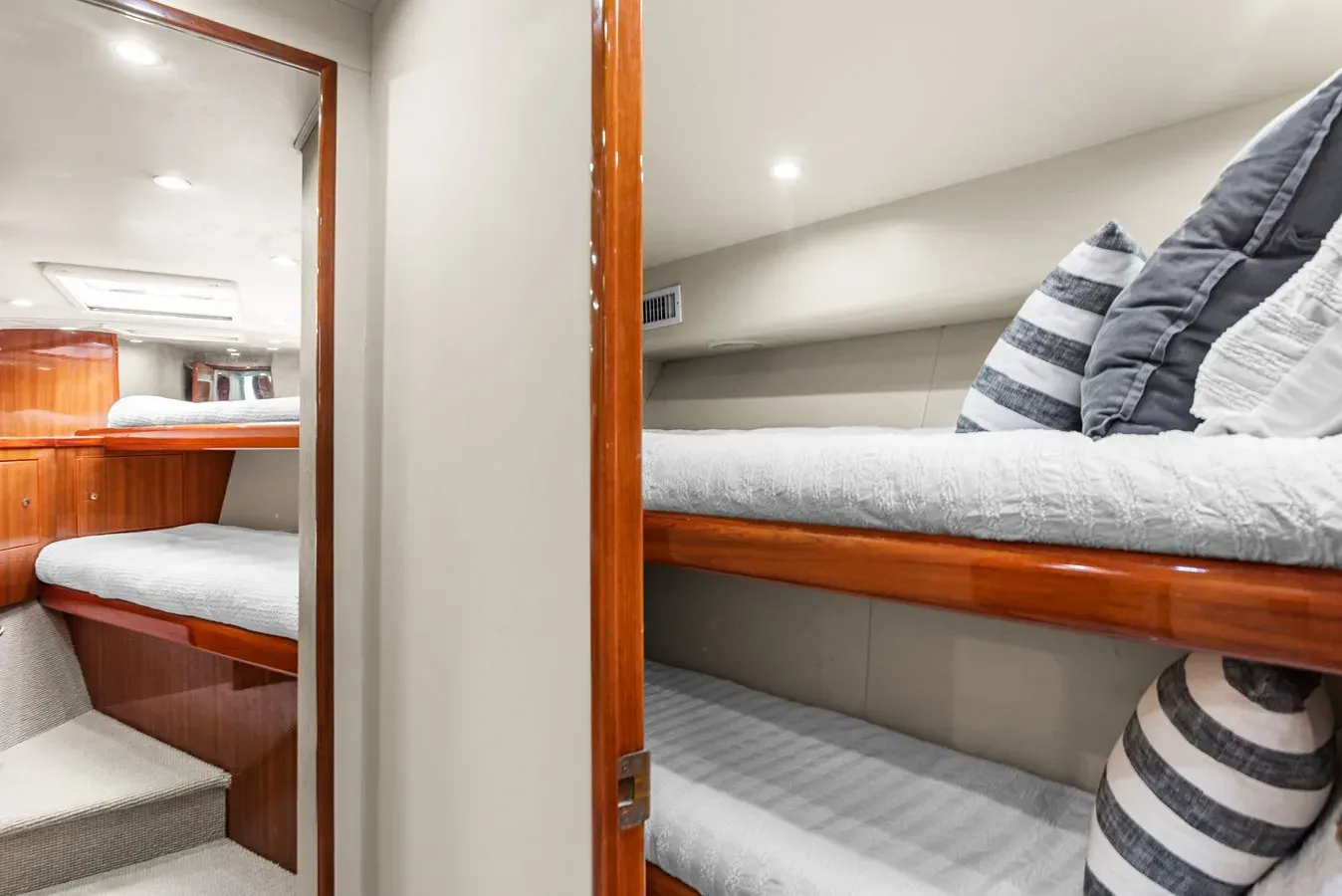 Купить яхту Ruckus 2005 в Shestakov Yacht Sales